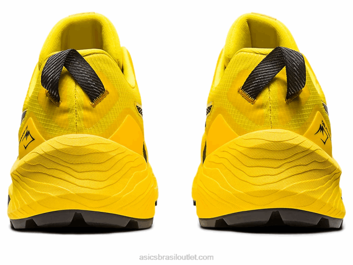 gel-trabuco 11 462T230 amarelo dourado/preto Asics