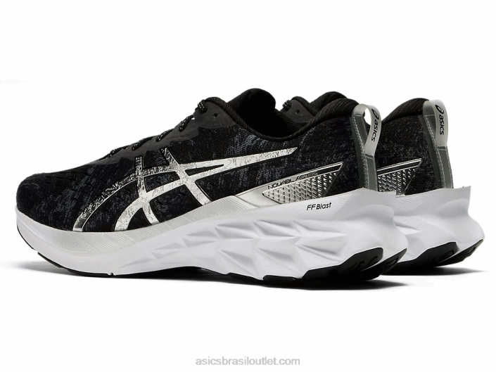 novablast 2 platina 462T1245 cinza transportadora/prata pura Asics