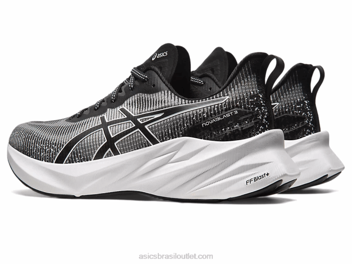 novablast 3 le 462T204 Preto branco Asics