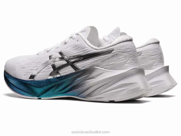 novablast 3 platina 462T2897 branco/prata pura Asics